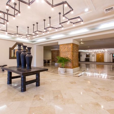 Barcelo Karmina Hotel Манзанило Екстериор снимка Lobby