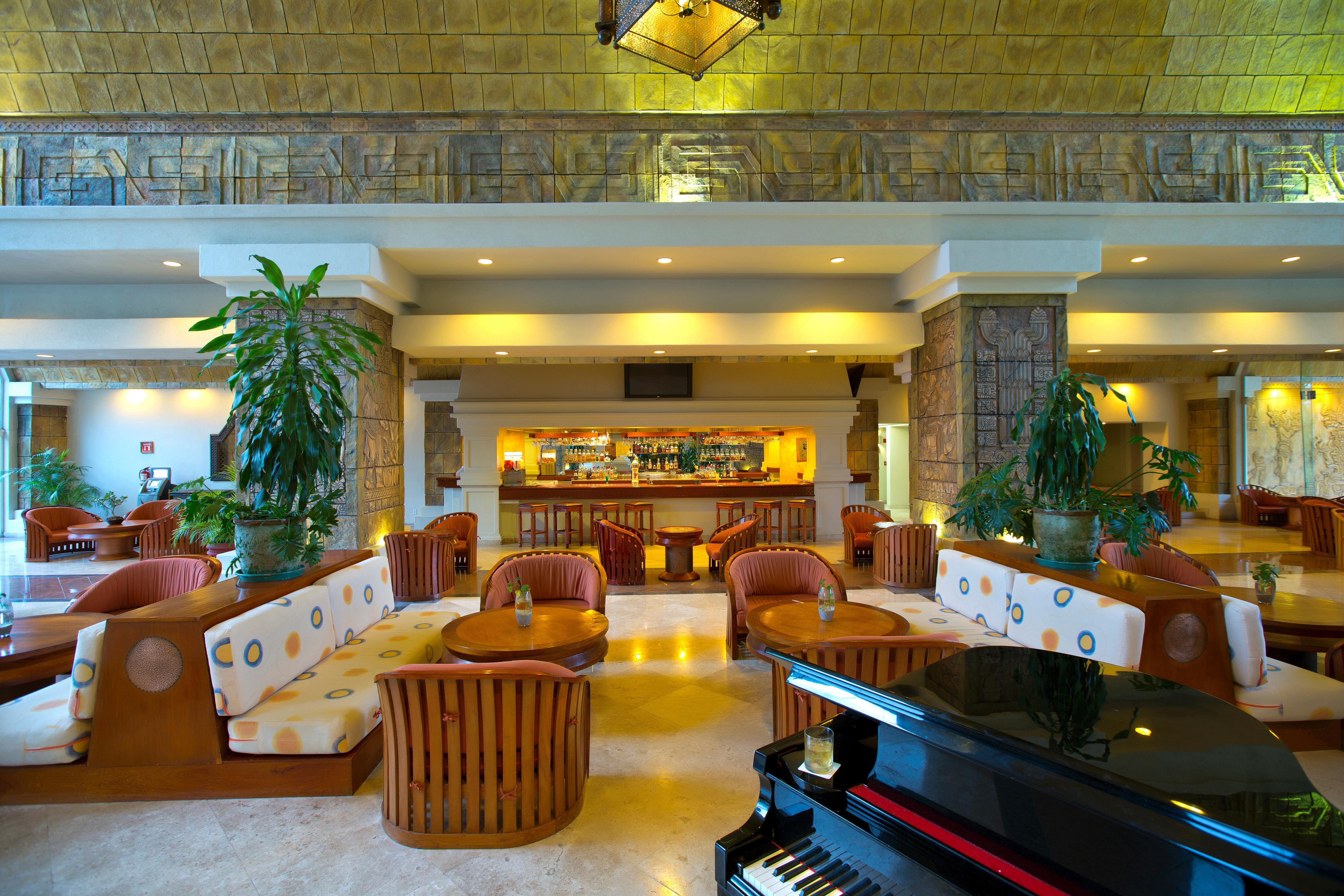 Barcelo Karmina Hotel Манзанило Екстериор снимка Lobby