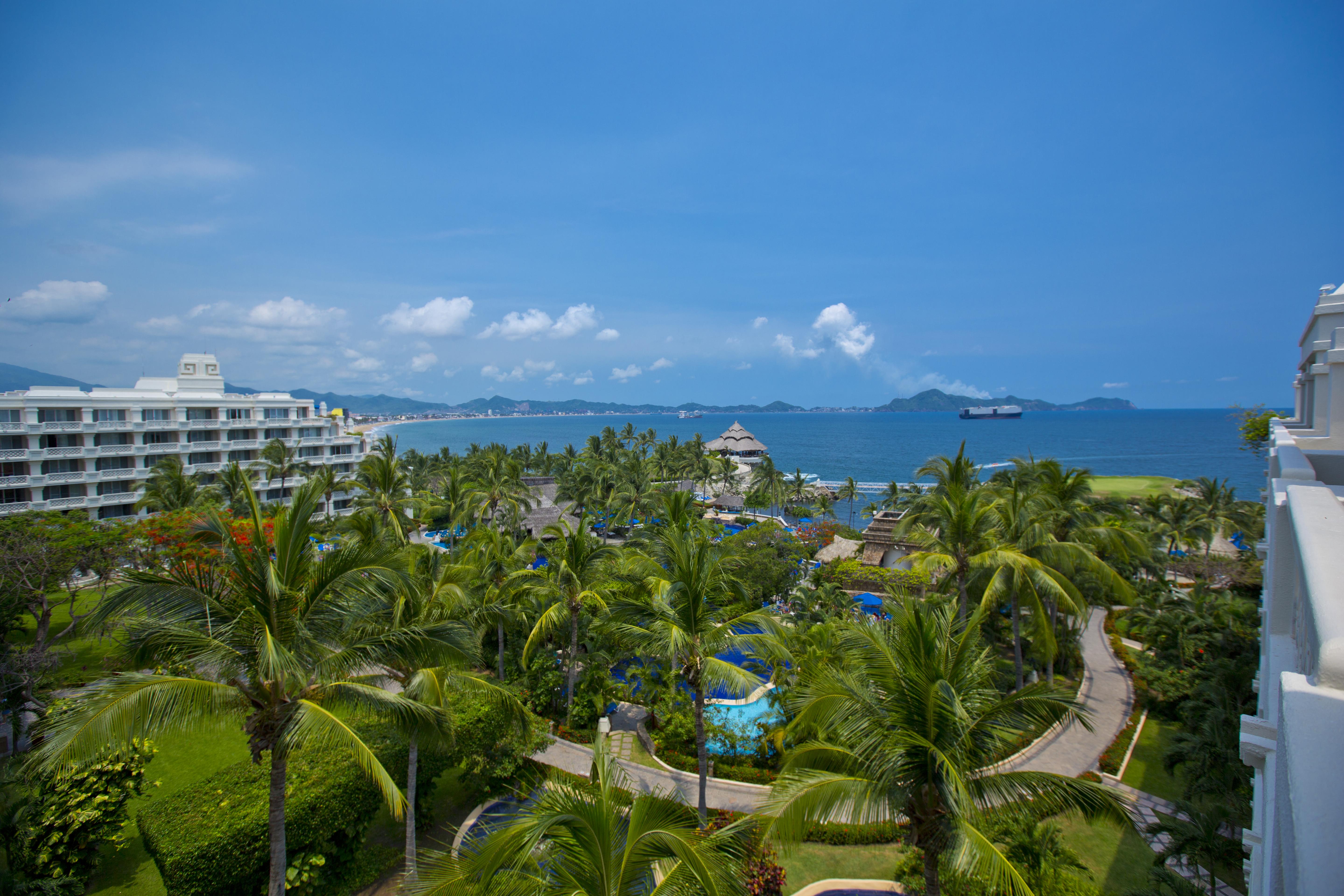 Barcelo Karmina Hotel Манзанило Екстериор снимка View of the resort